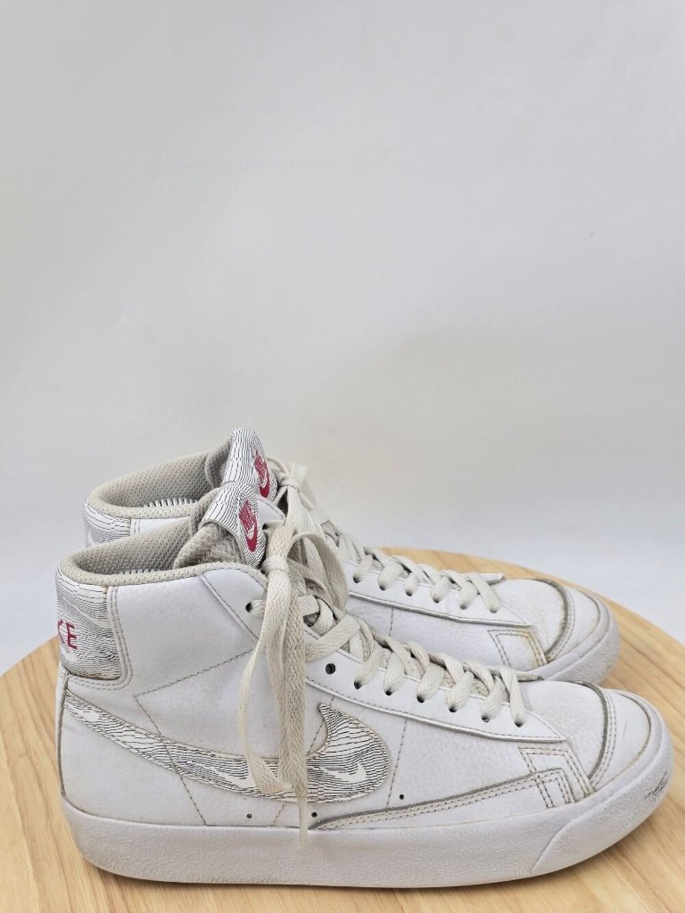 Nike Blazer Mid 77 Mid Shoes DJ4624-100 Youth Size 5Y